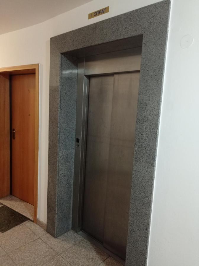 Go 2 Apartment Белград Екстериор снимка